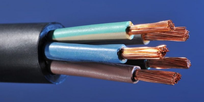 aislante-electrico-cables-e1597781533583